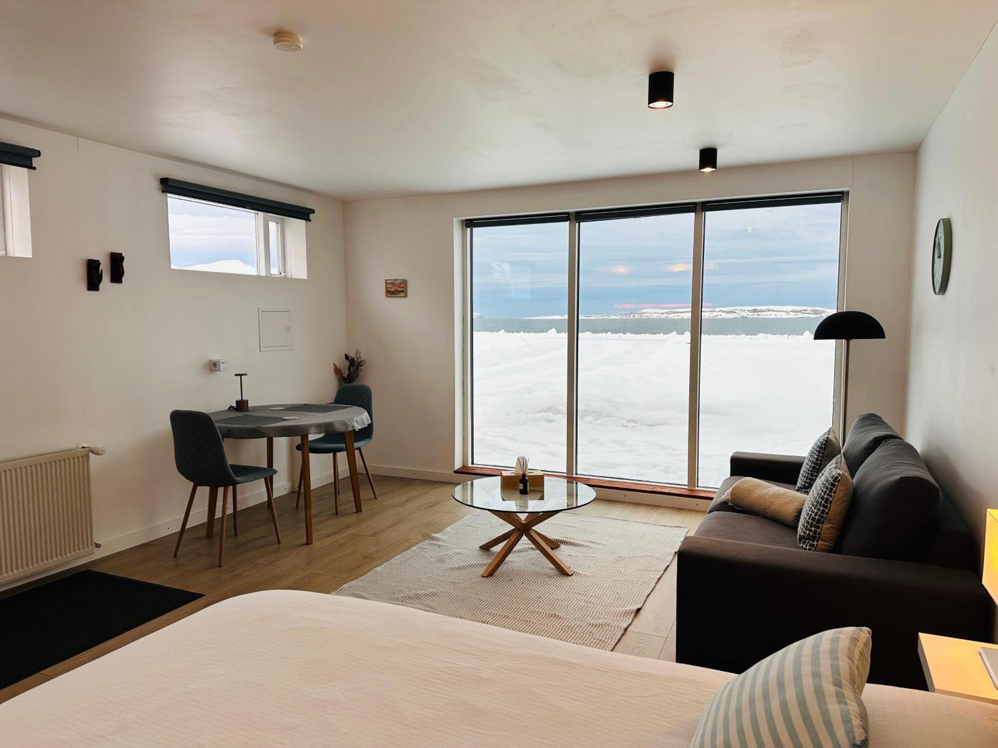 Waterfront Fjord House Otel Arskogssandur Dış mekan fotoğraf